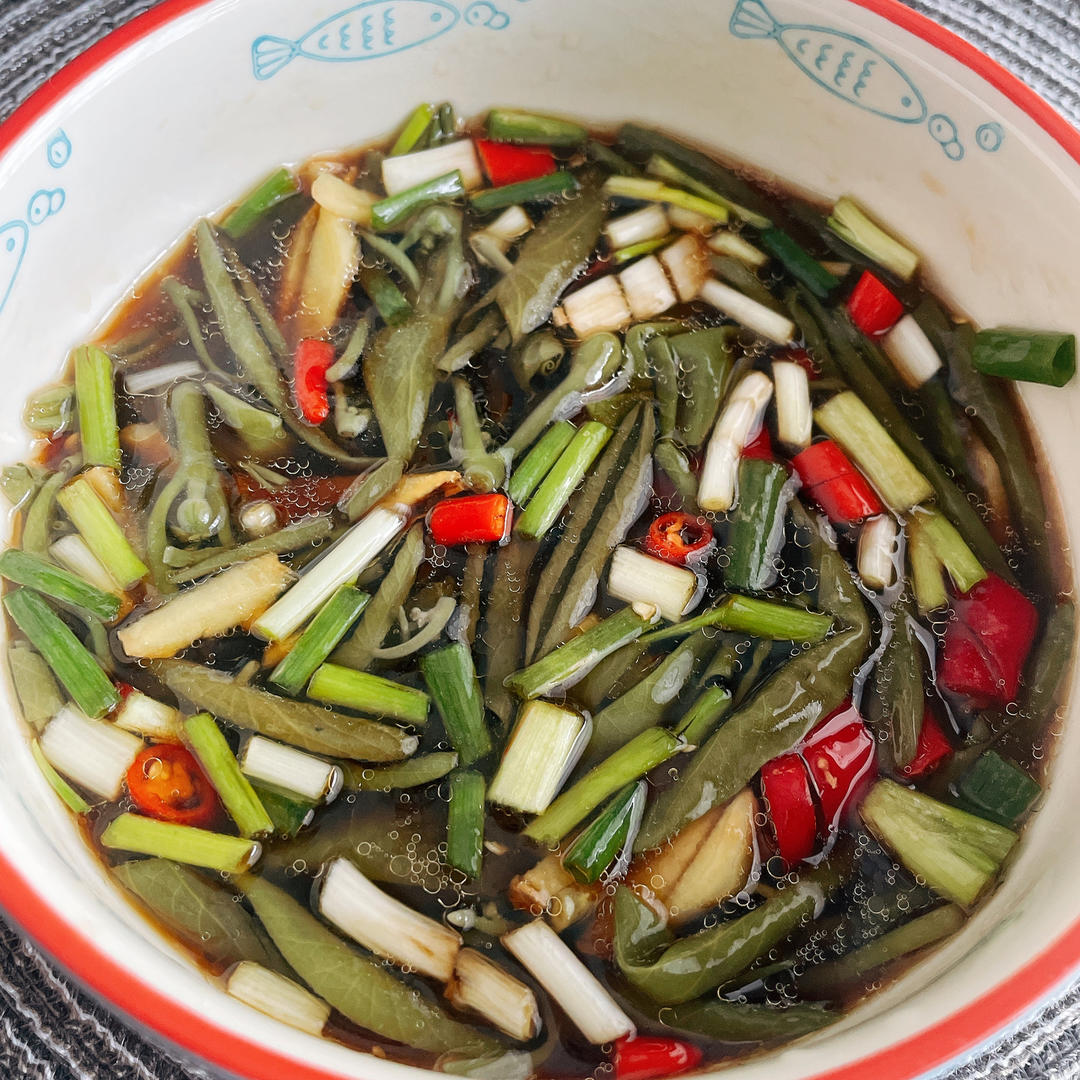 素拌莼菜