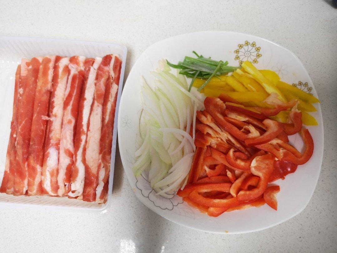牛肉面早餐速食-三口之家