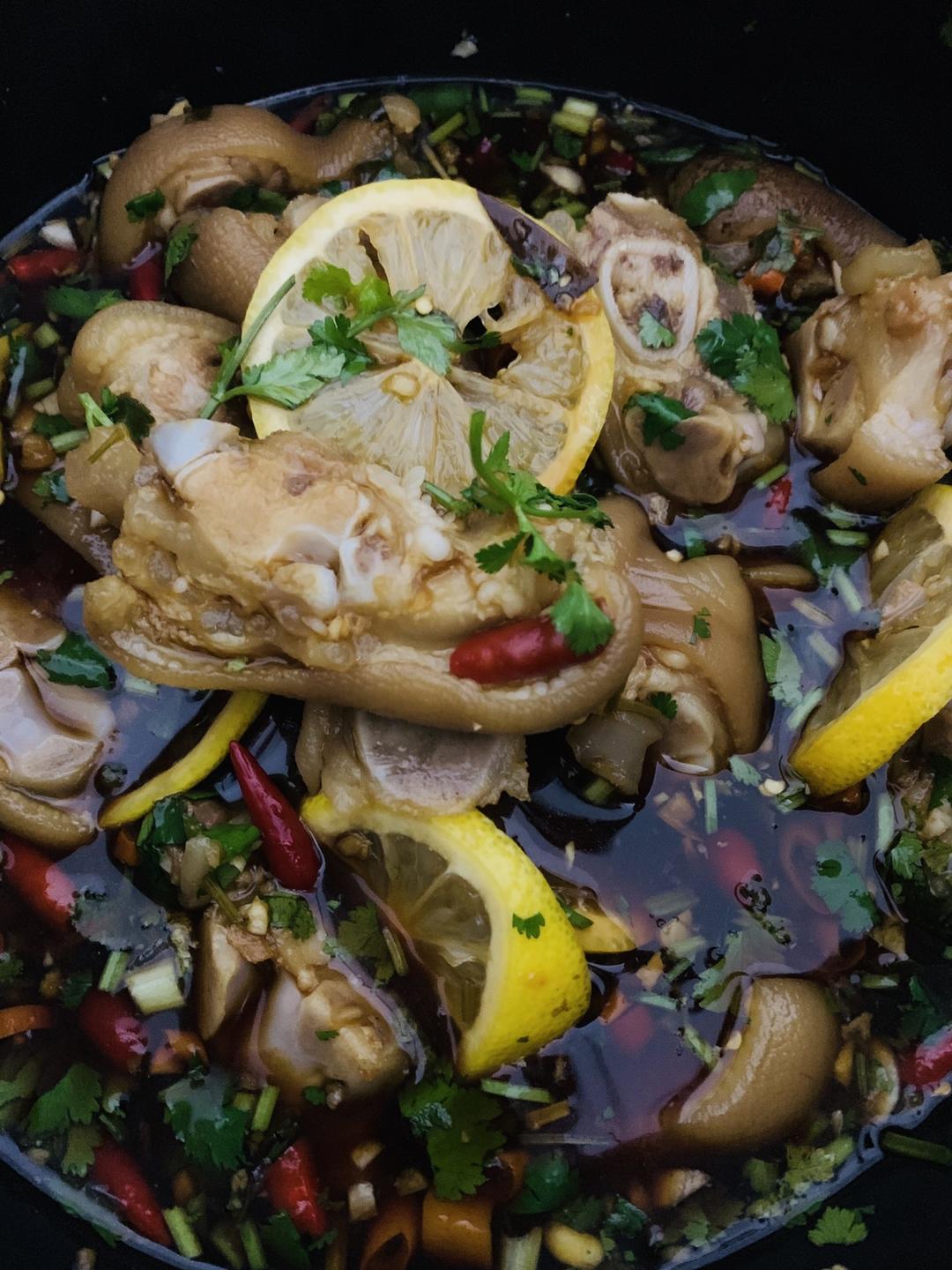 秘制柠檬酸辣猪蹄