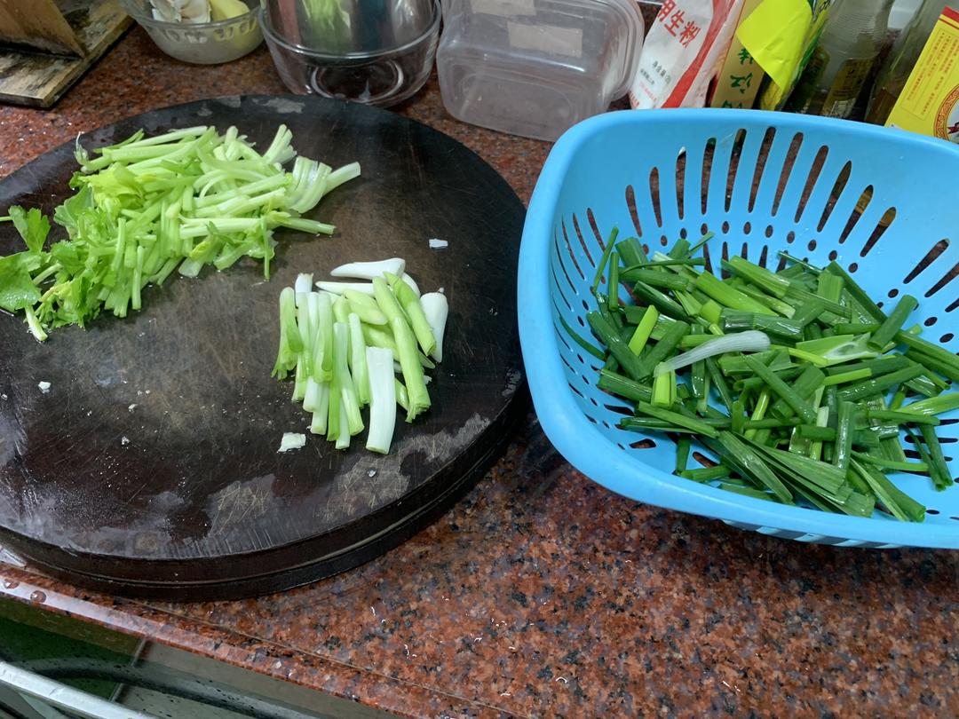 純奶手撕吐司的做法 步驟1