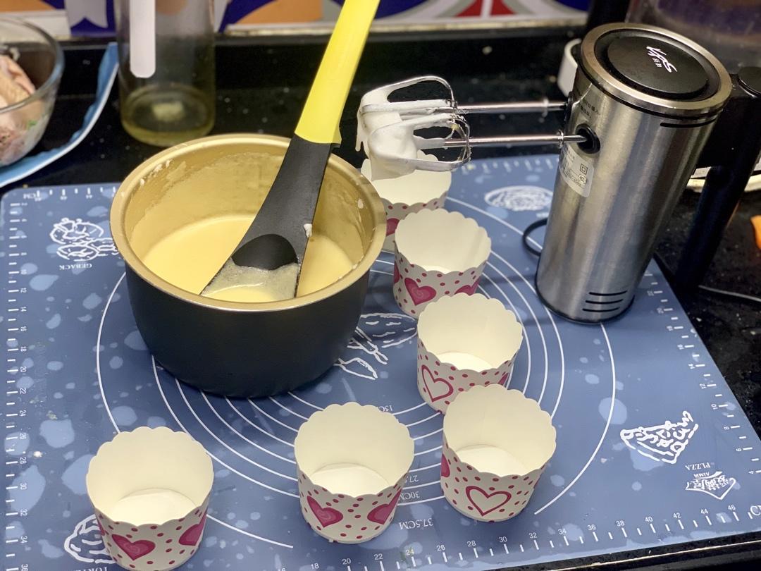 纸杯蛋糕 8寸戚风蛋糕的量