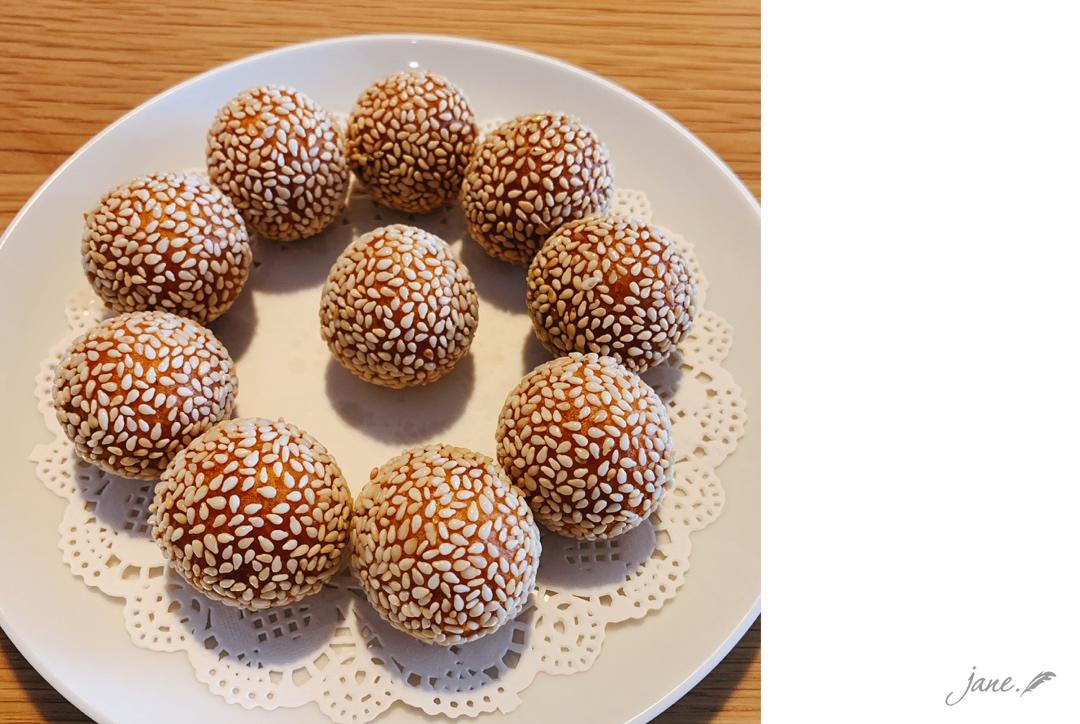 “南瓜芝麻球”聚餐必做小点心