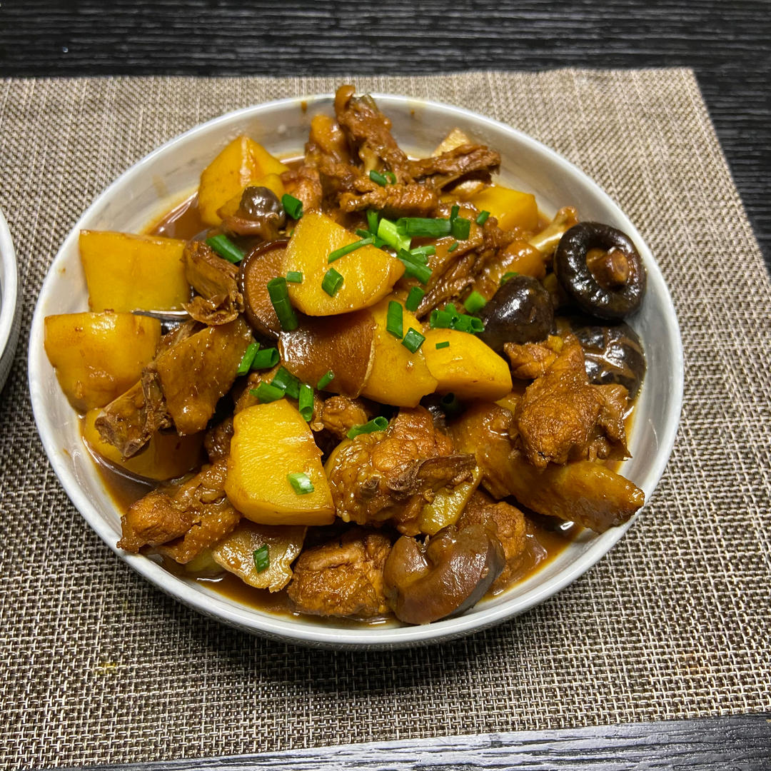 简单又好吃的黄焖鸡