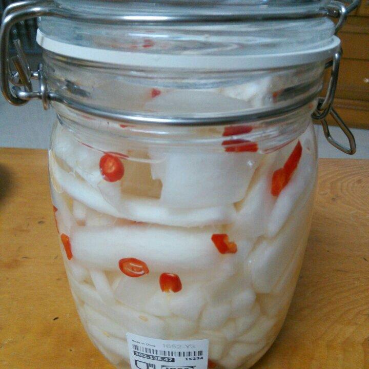 腌制酸萝卜