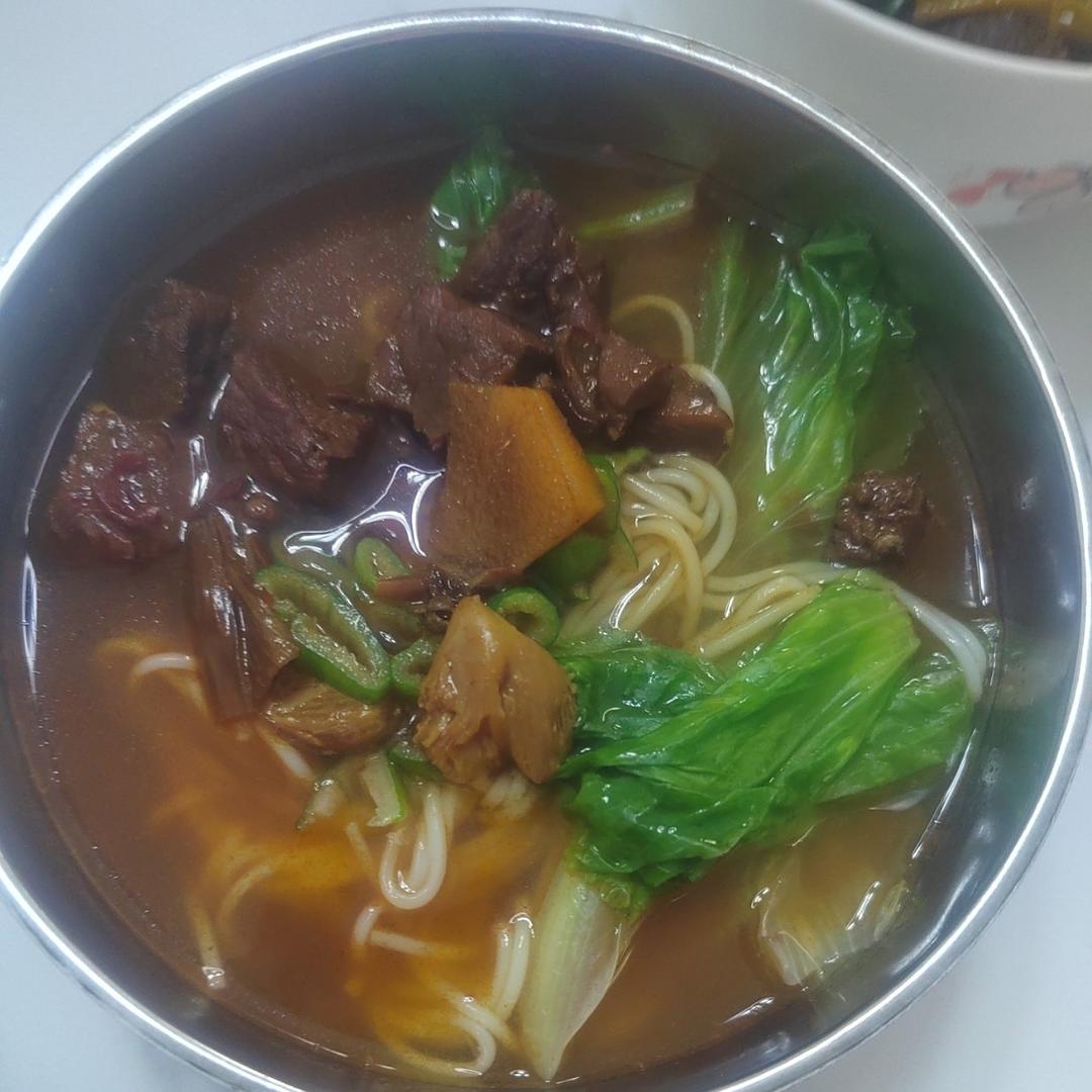 红烧牛肉面