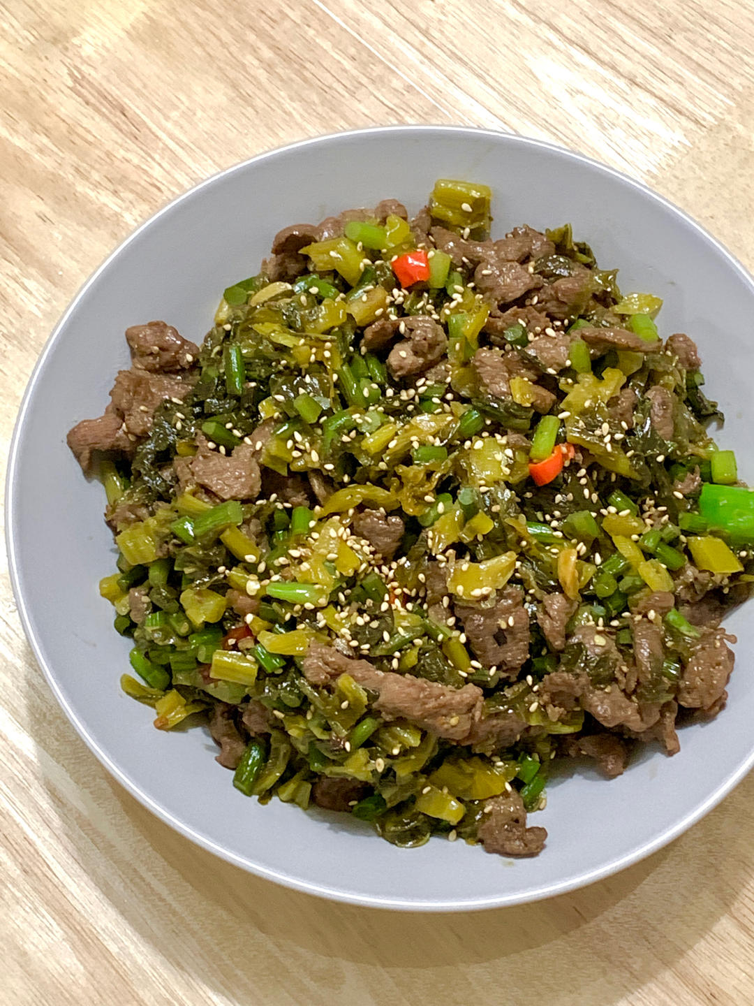 爆好吃的蒜香泡菜牛肉（超下饭）