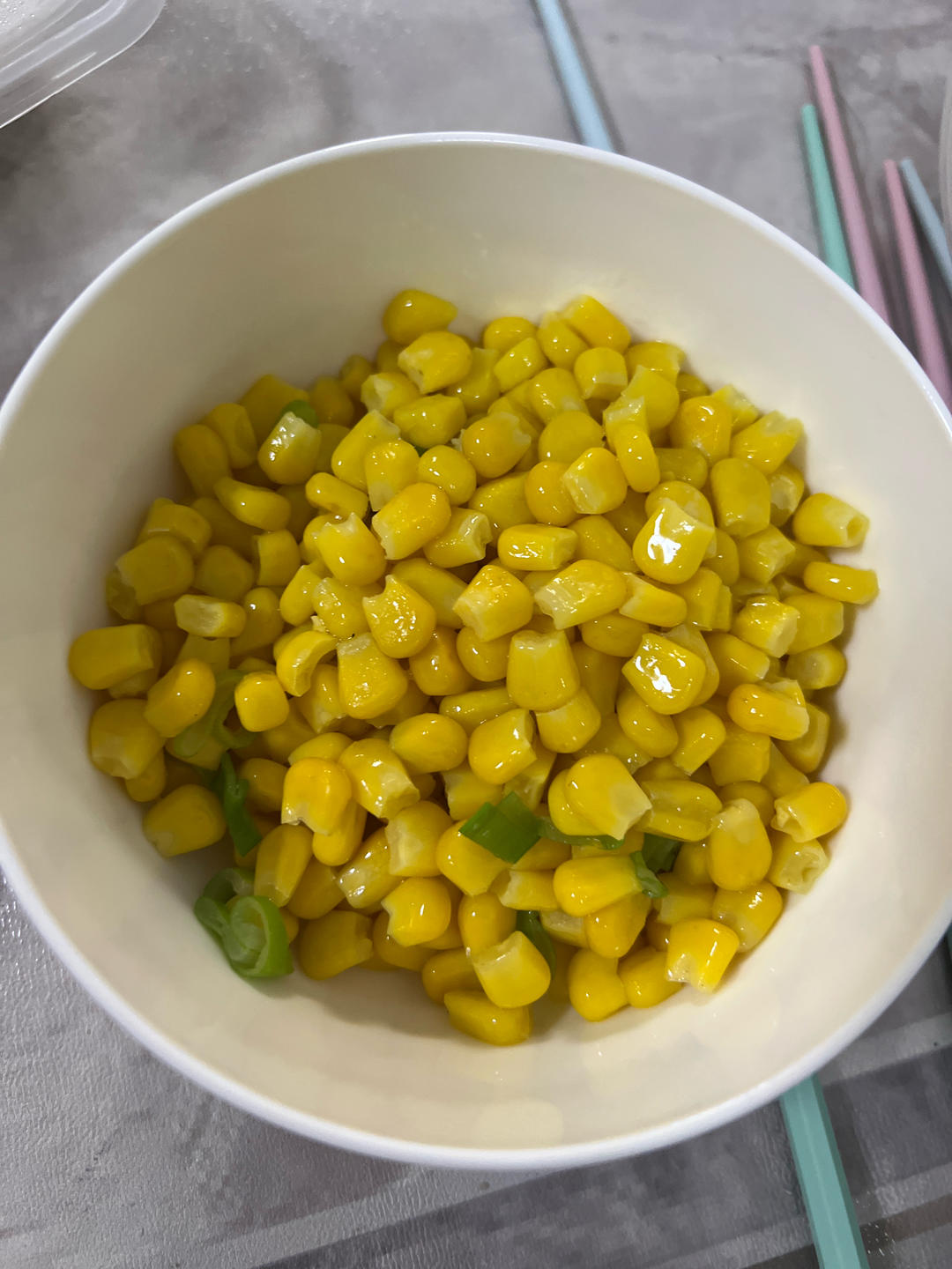 清炒玉米粒，玉米营养丰富，味道甜甜的。