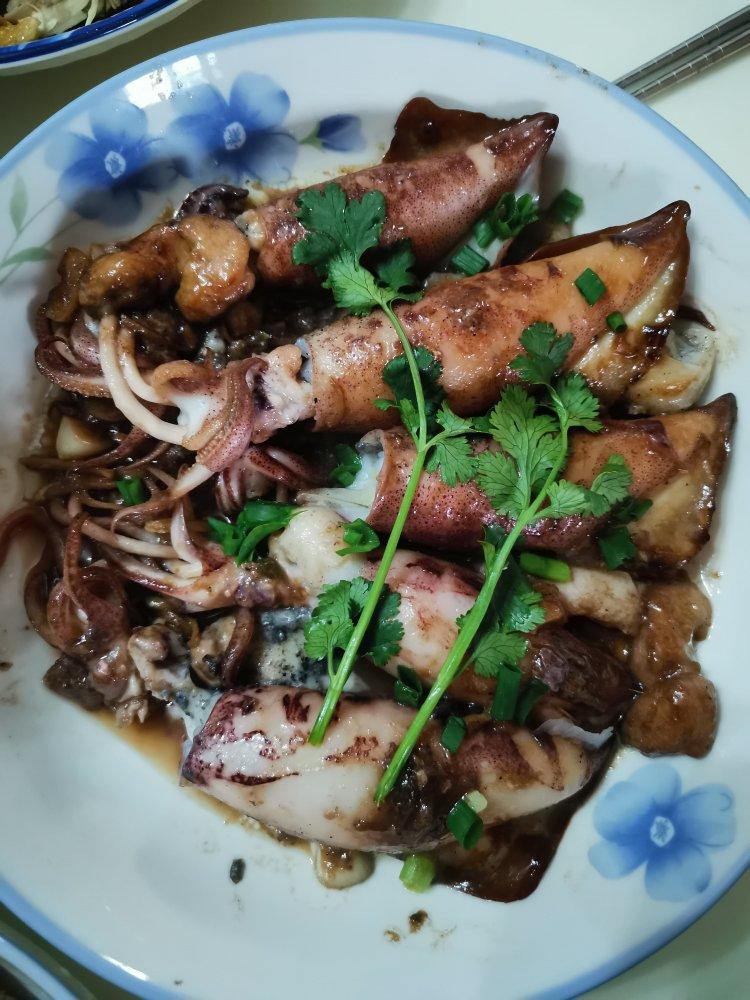 油焖小管（笔管鱼）
