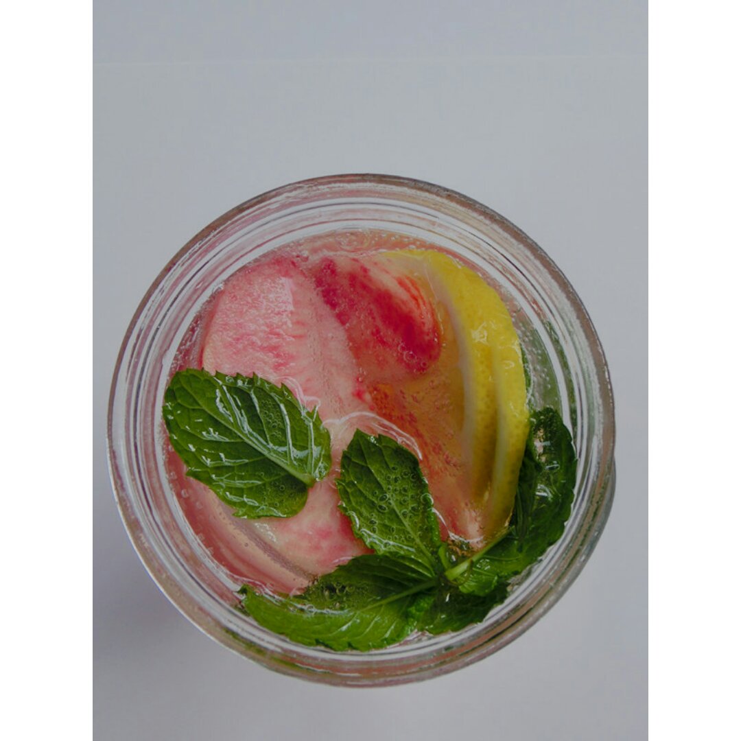 夏日清凉桃子汽水