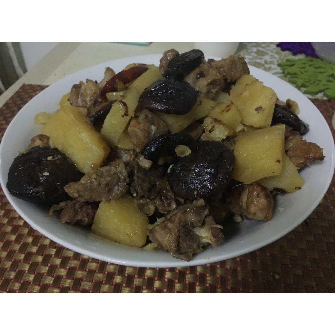 土豆炖肉