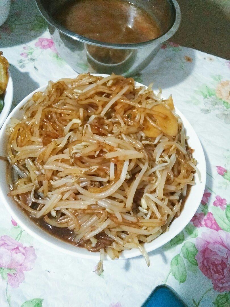 豆芽炒粉丝