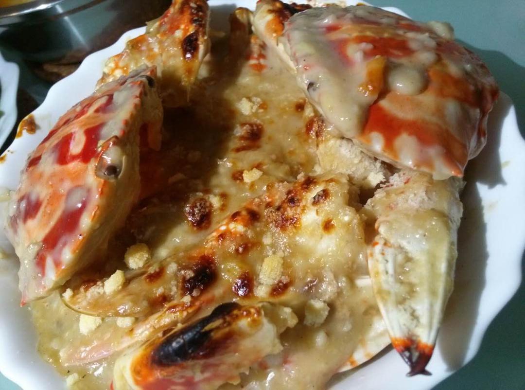 芝士焗伊面蟹的做法