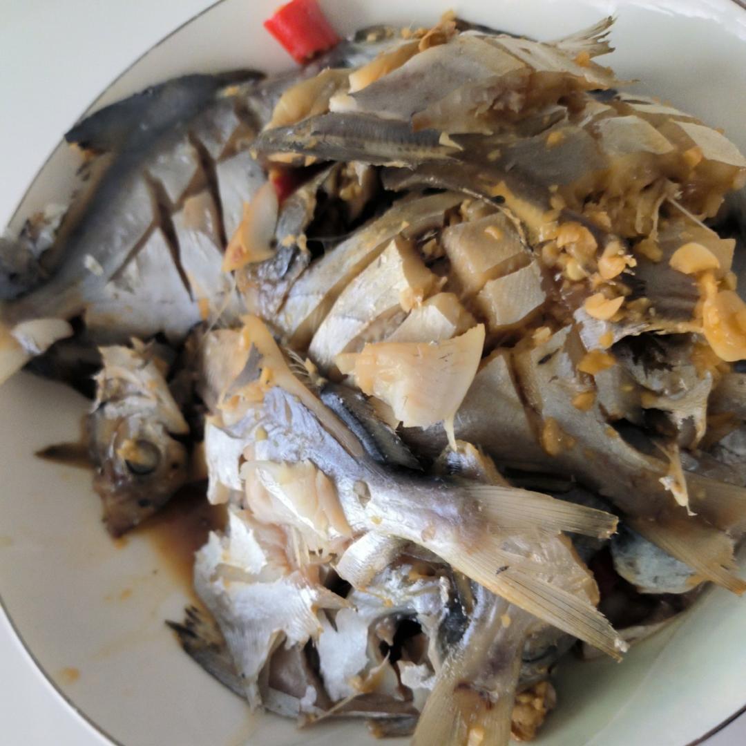 简单版清蒸银鲳鱼（100%好吃）