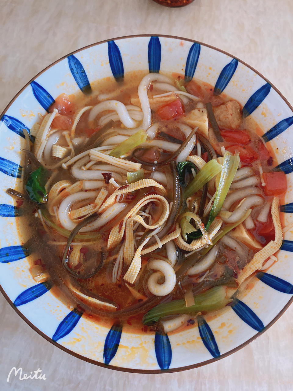 好吃到汤都喝光的「麻辣土豆粉」