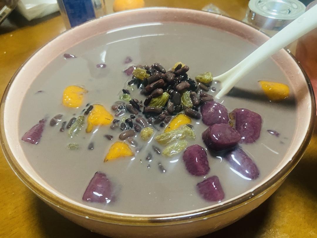 小美手工芋圆