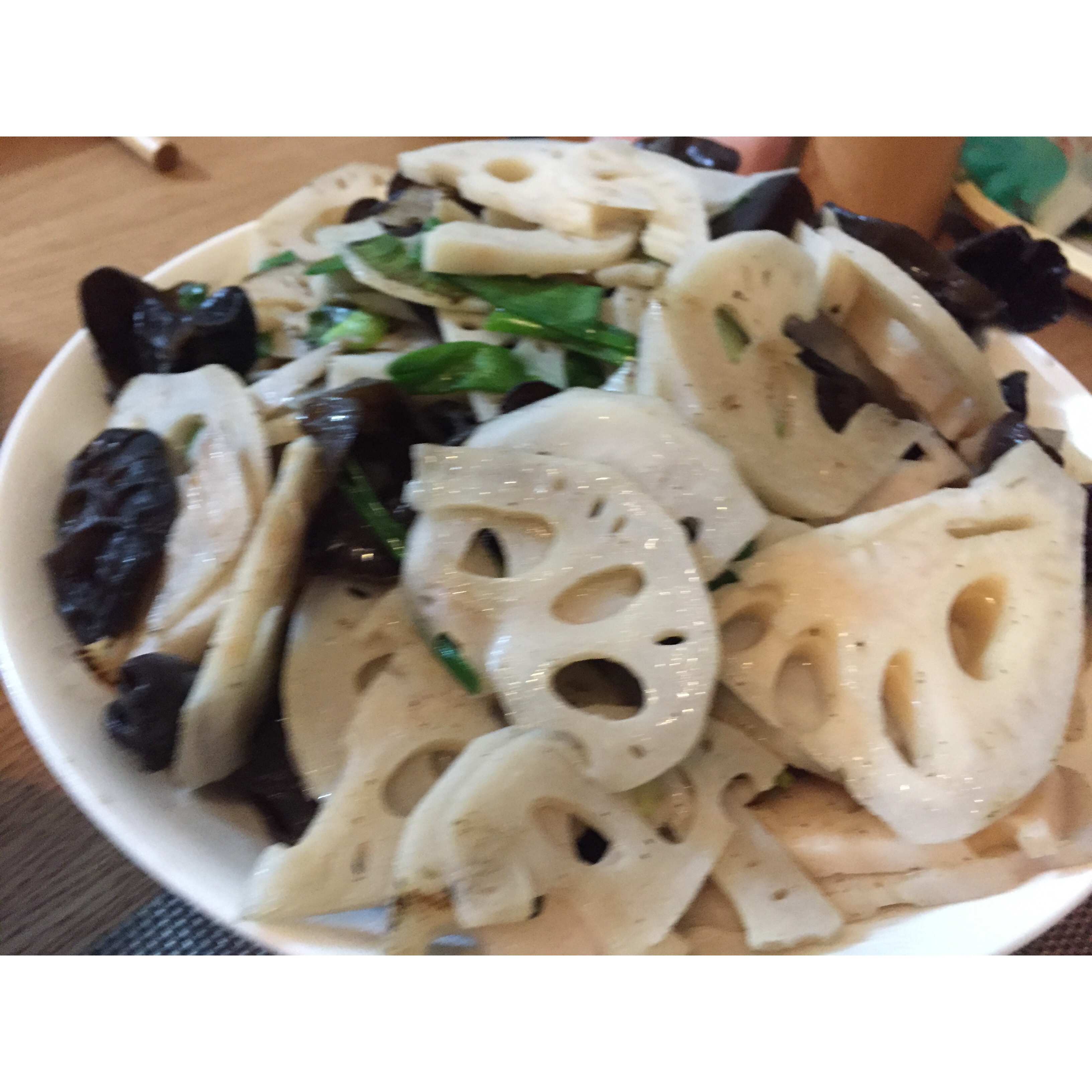 莲藕炒木耳