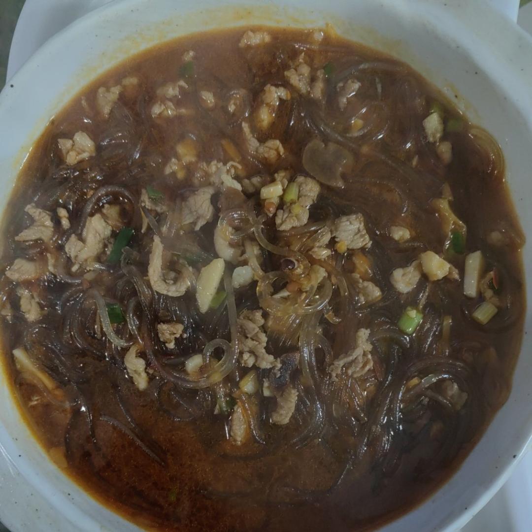 肉沫红薯粉丝煲