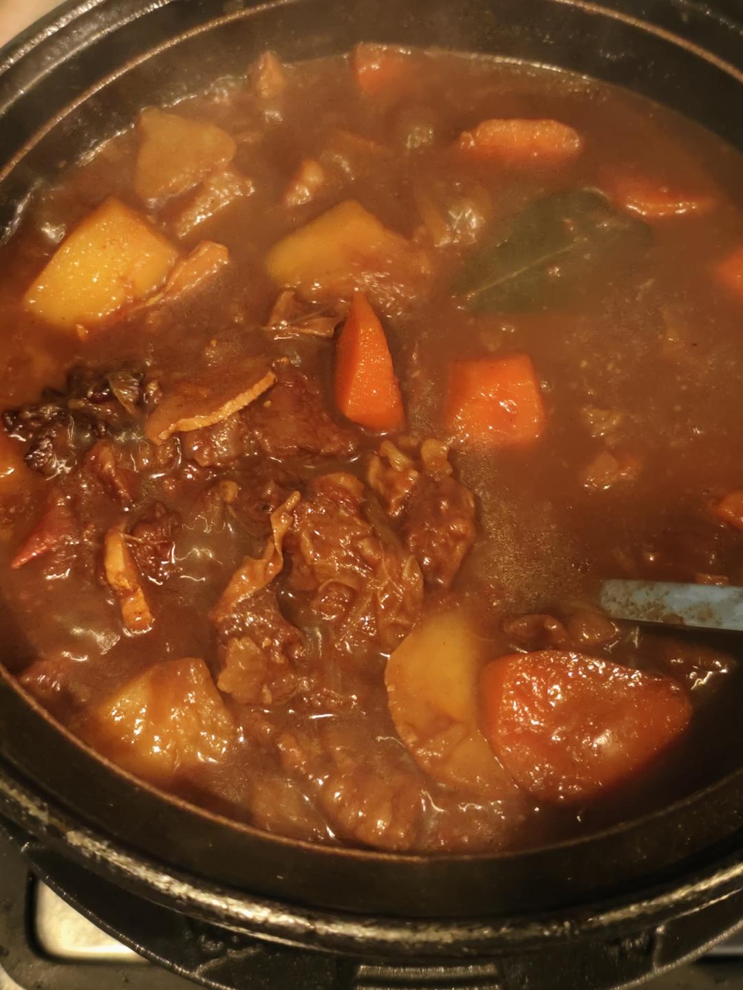 番茄土豆炖牛腩