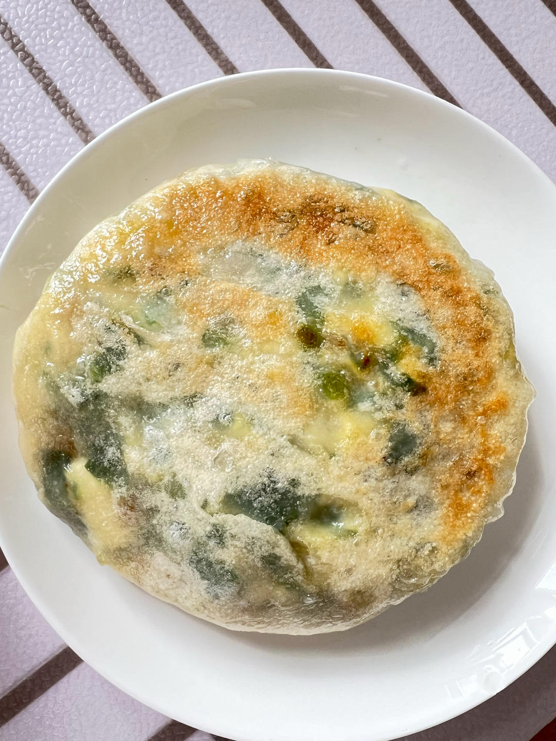 薄皮大馅儿韭菜盒子，冷了也不变硬