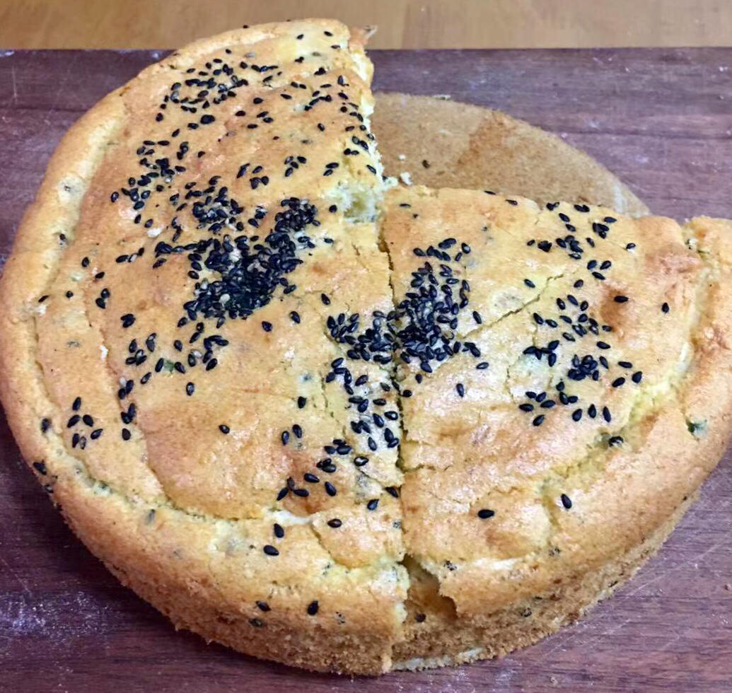 咸香戚风经典——黄金葱香肉松戚风