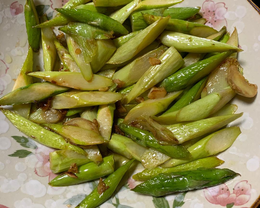 超简单滴清炒芦笋的做法