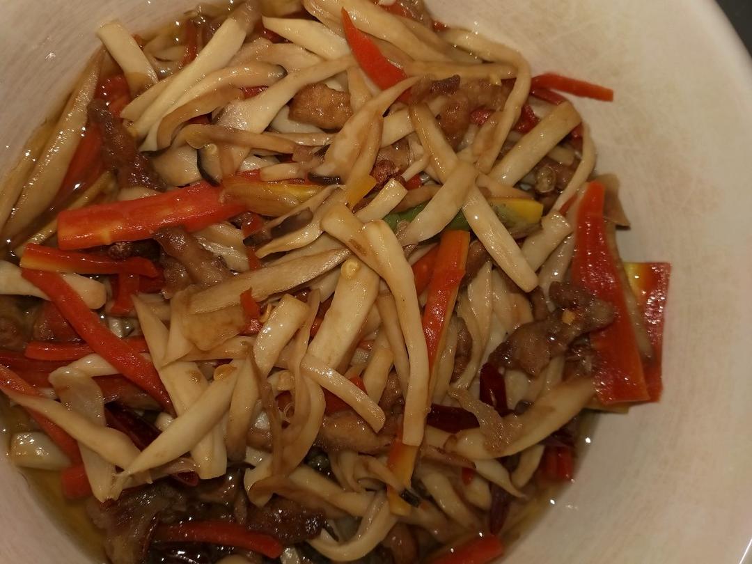 杏鲍菇丝炒肉丝