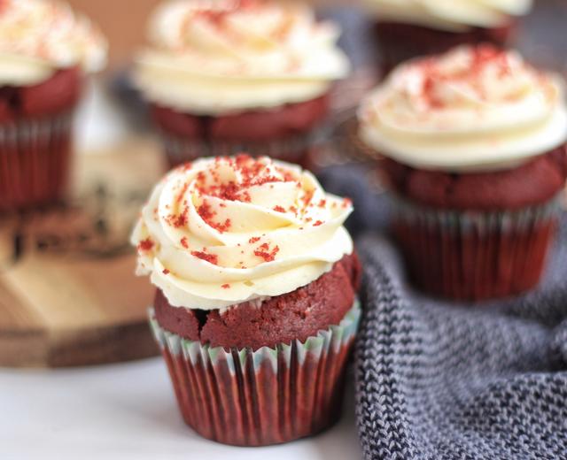 红丝绒蛋糕【12月北鼎烤箱食谱】的做法