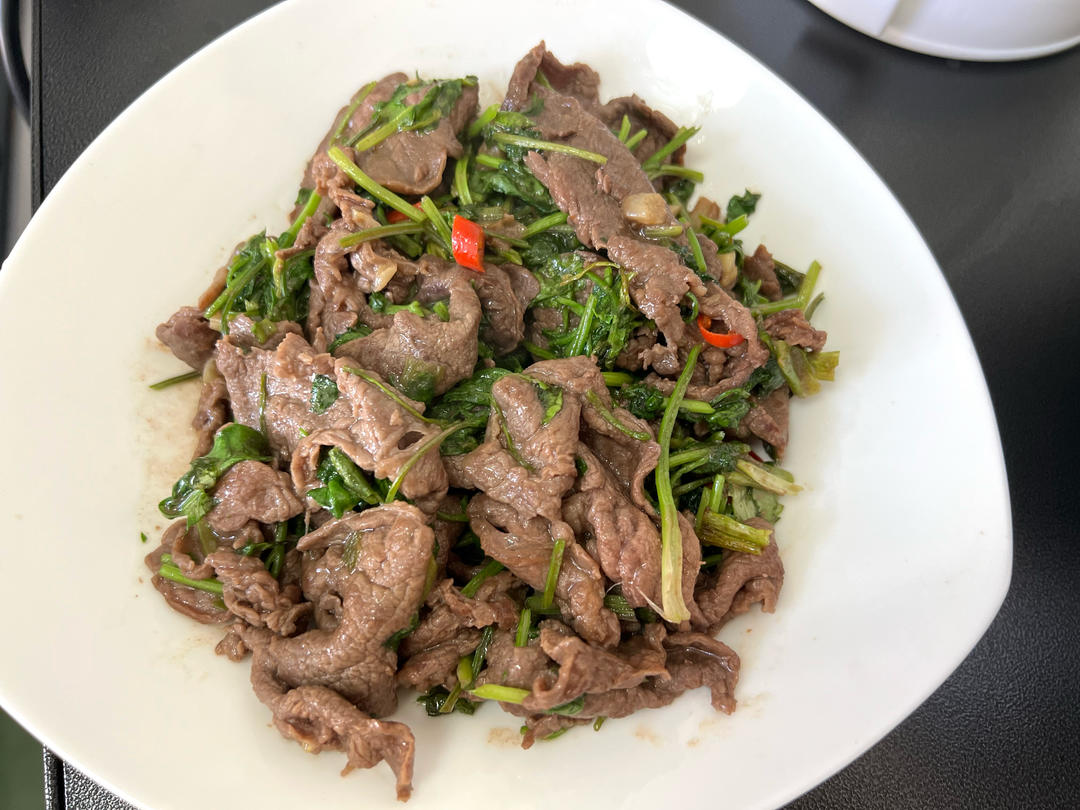 5分钟炝拌全家都爱吃的椒盐香菜牛肉片