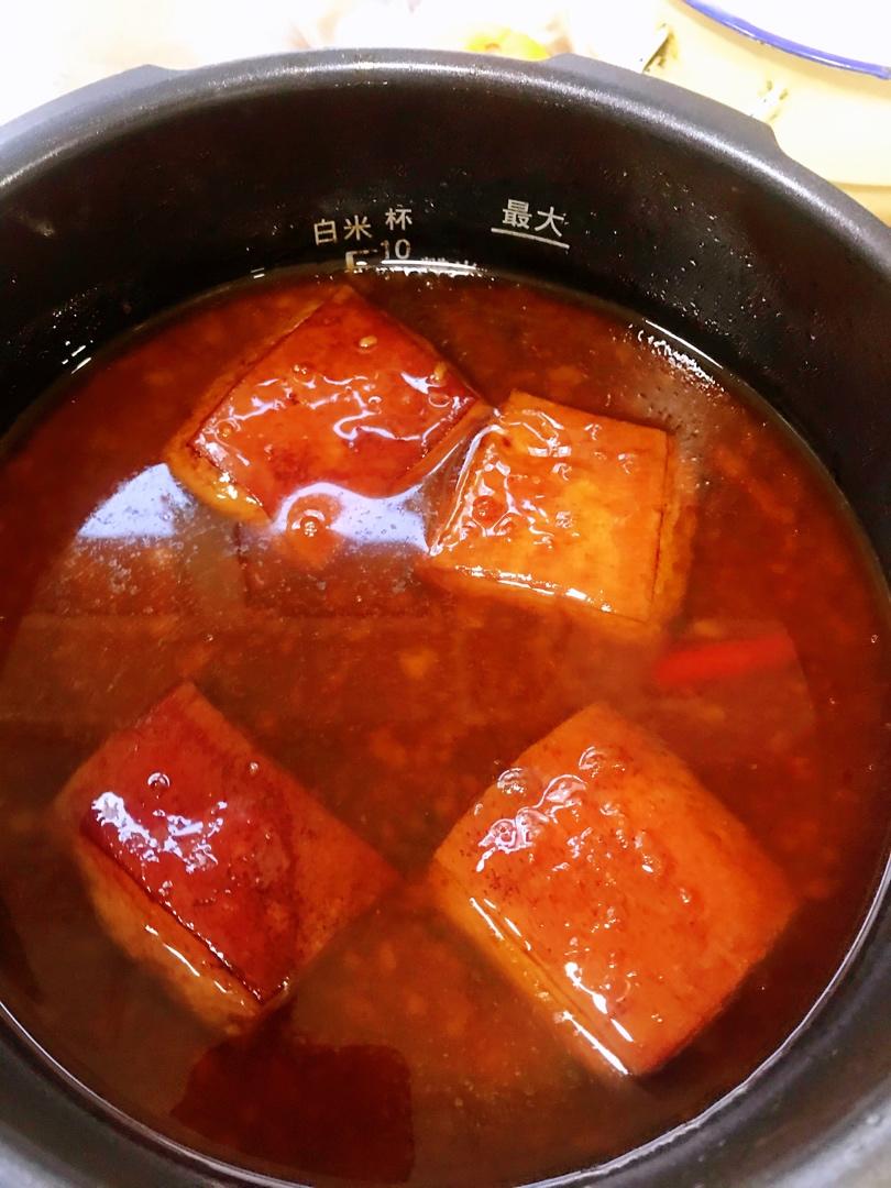 肉夹馍（腊汁肉）夹馍、拌面神器，手撕猪肉堡必备