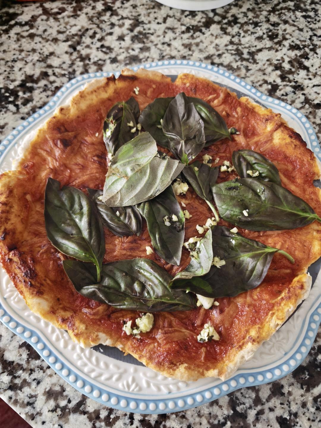 8寸纯手工什锦披萨