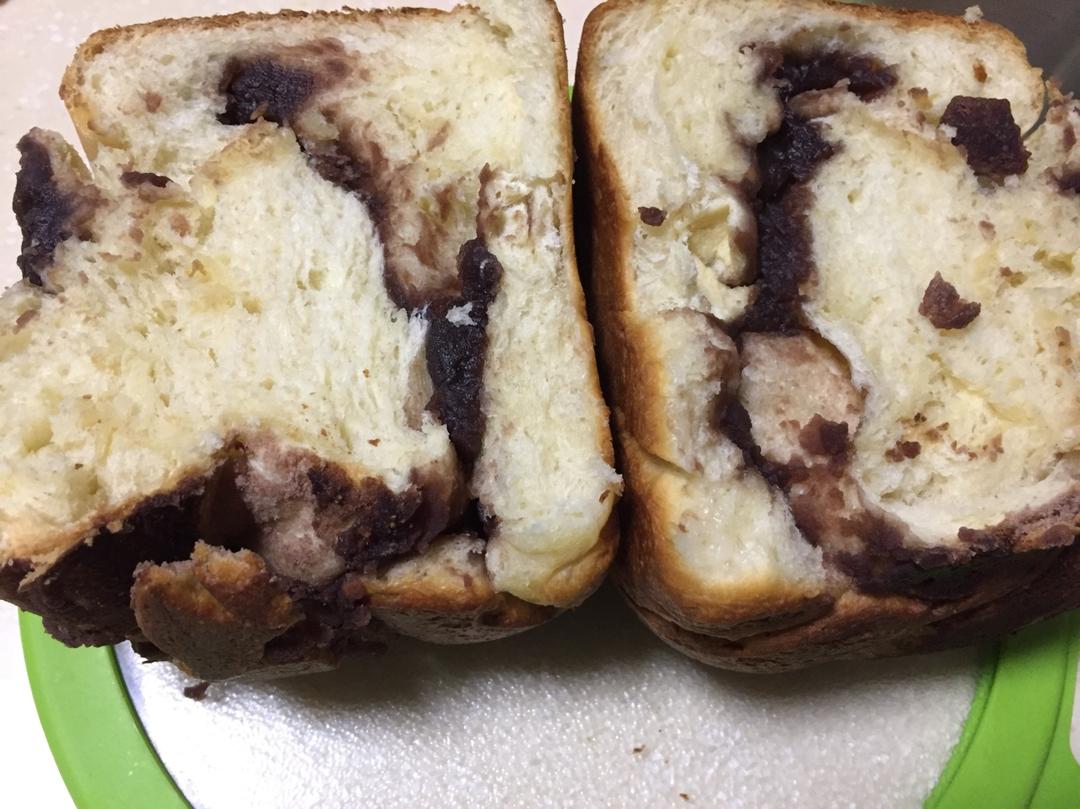 【面包机】牛奶红豆沙吐司