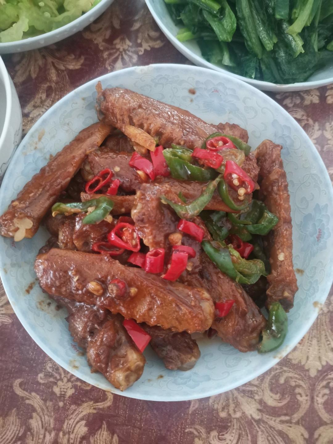 家常红烧鸭中翅