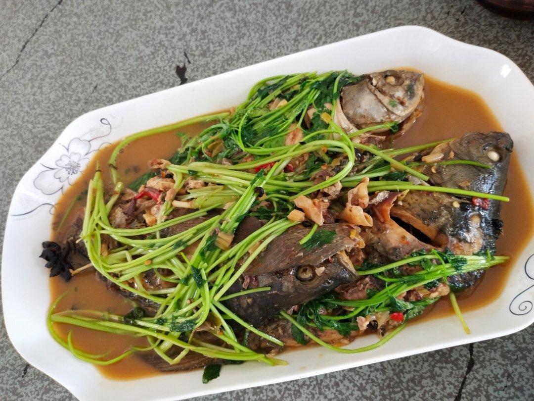家常红烧鱼