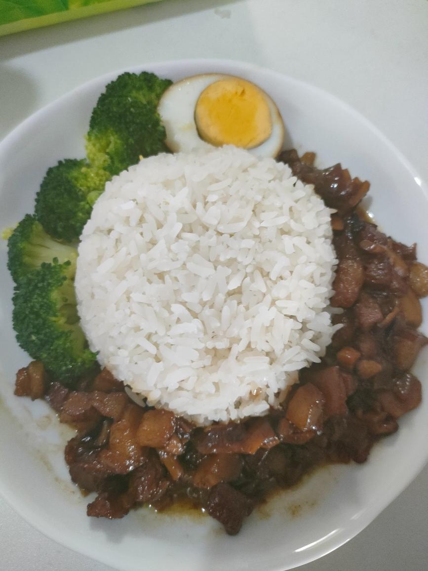 简单快手卤肉饭的做法