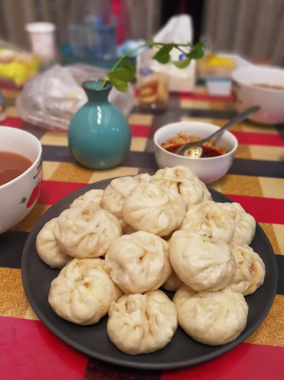 鲜肉包子