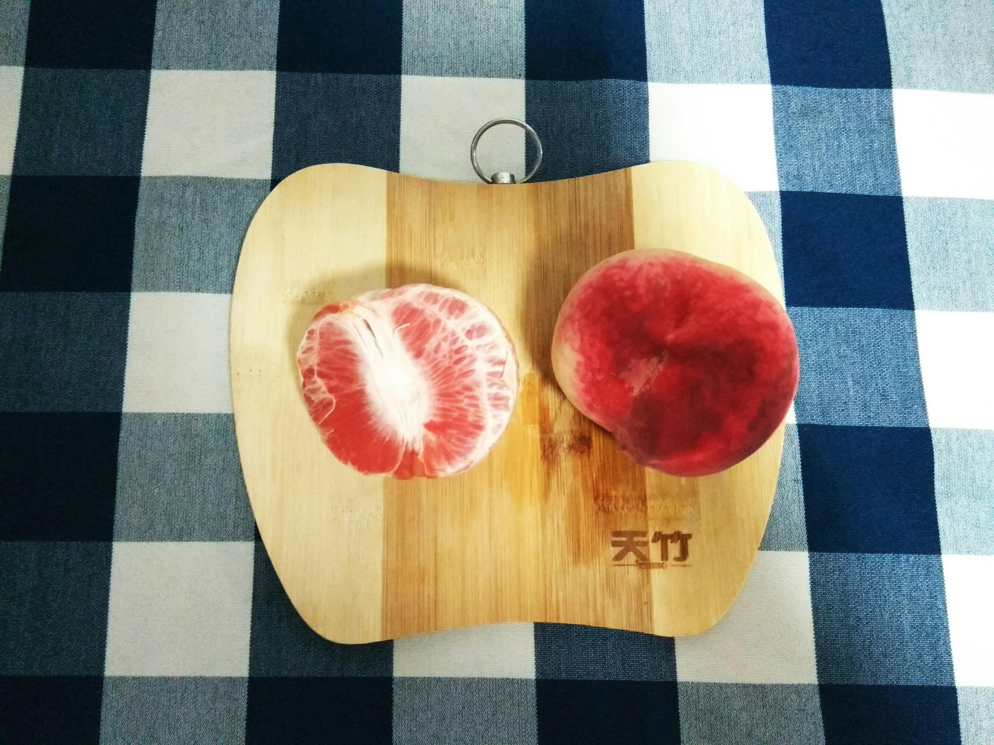 西柚蜜桃优格的做法 步骤1