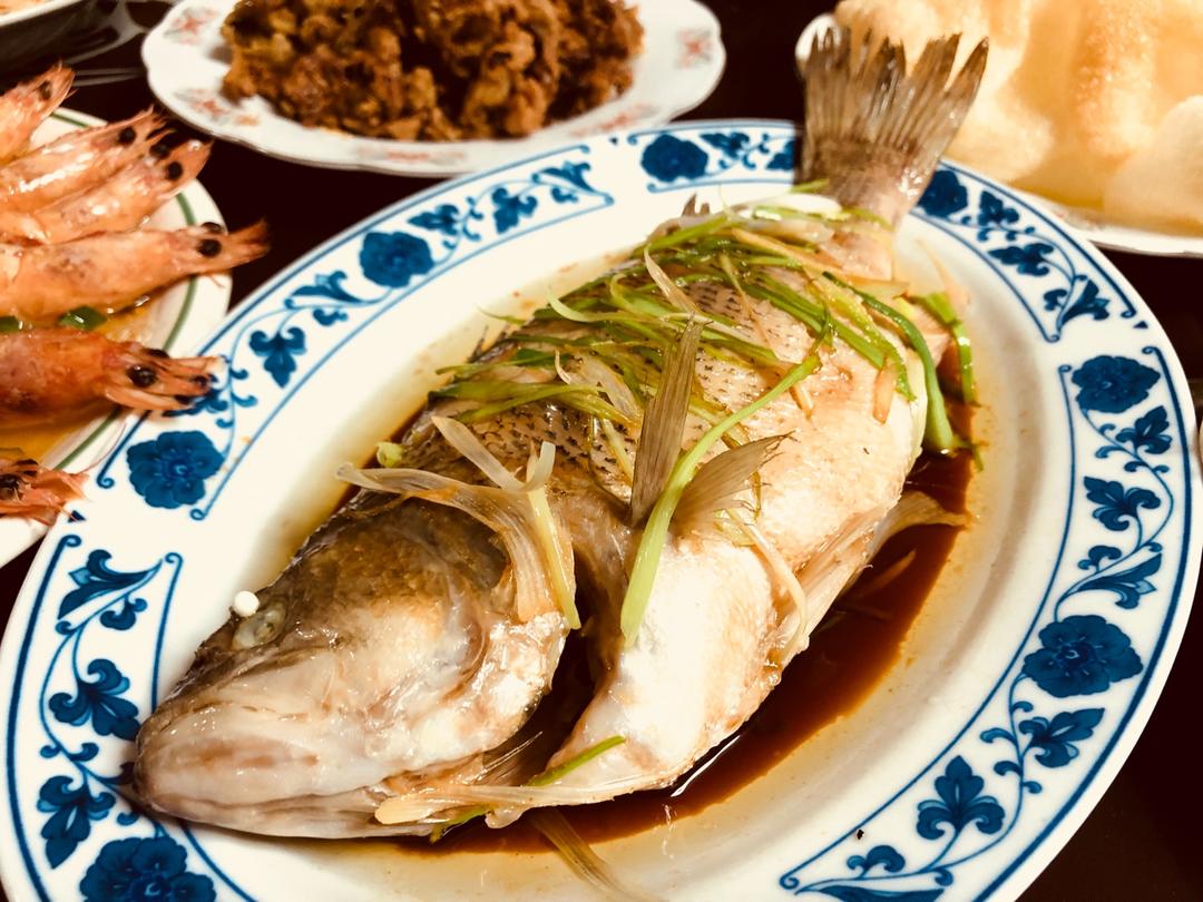 清蒸鲈鱼