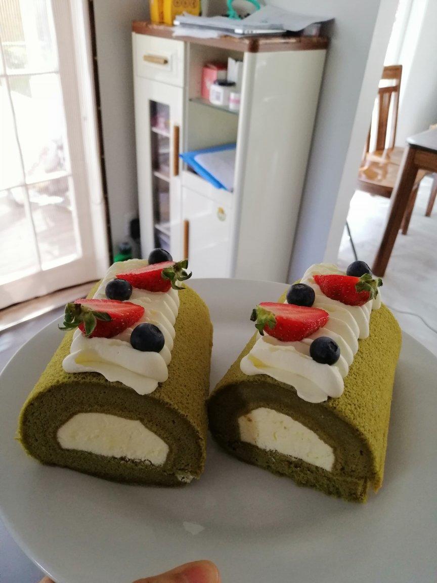 肥而不腻的超厚瑞士卷