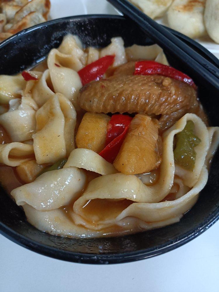 新疆特色大盘鸡（附加皮带面做法）
