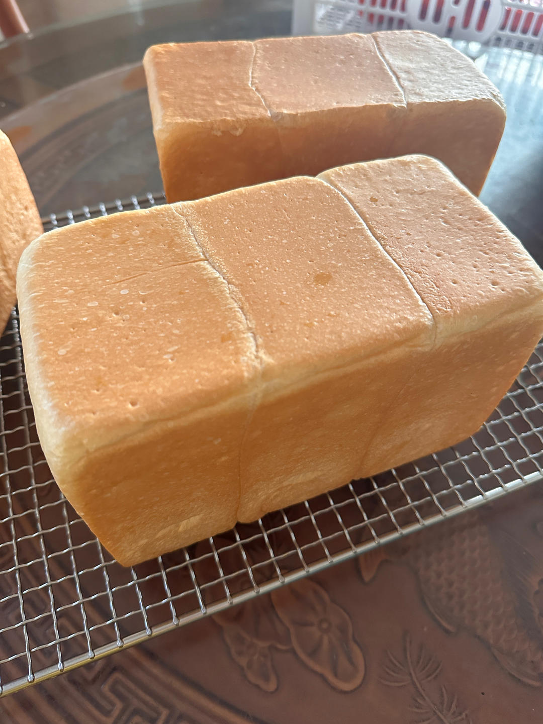 🍞消耗淡奶油吐司｜无黄油｜软绵绵｜奶香浓郁