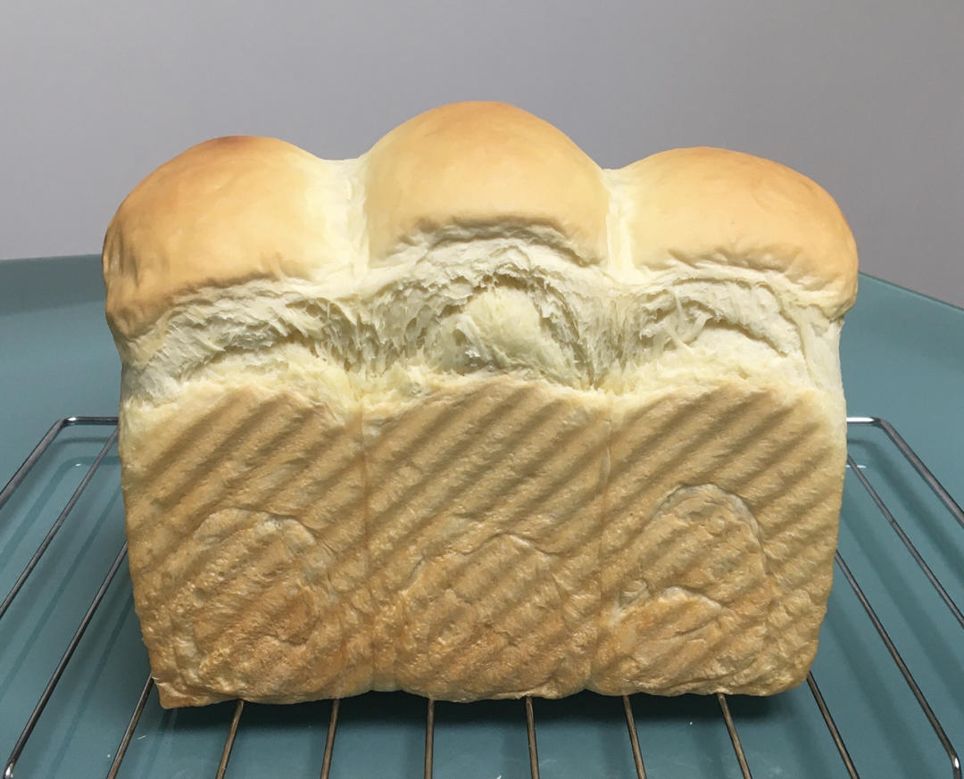 Poolish种（波兰种）吐司——不推荐不行的吐司配方