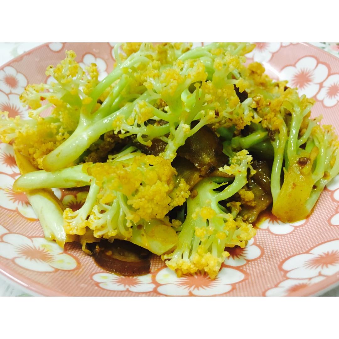 腊肉炒有机花菜