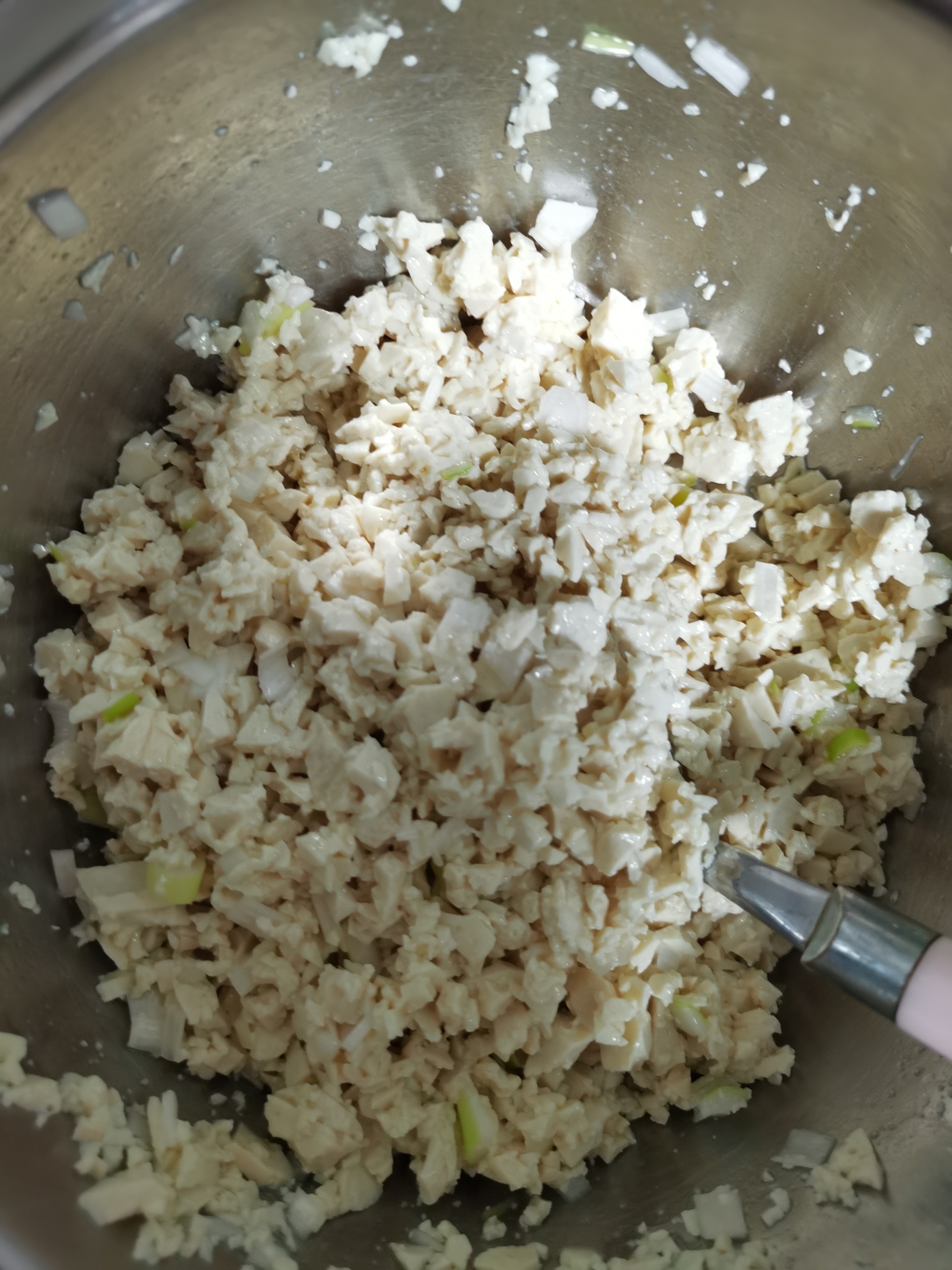 连云港特色小吃--豆腐卷的做法 步骤5