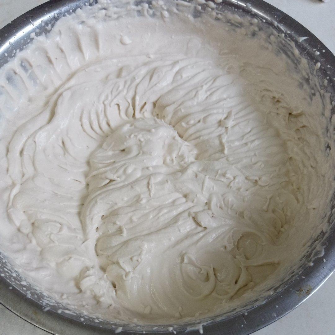 奶粉、黄油自制淡奶油