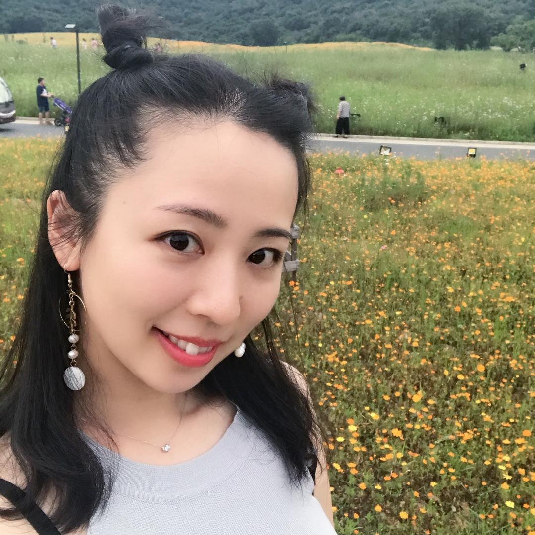 花娜小姐