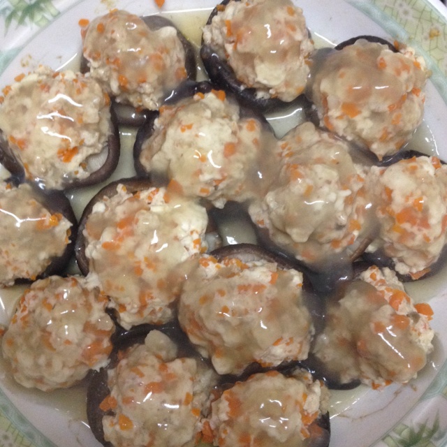 豆腐肉末酿香菇