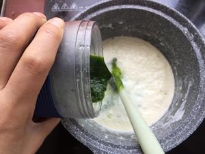 奶油菠菜青酱意面的做法 步骤9