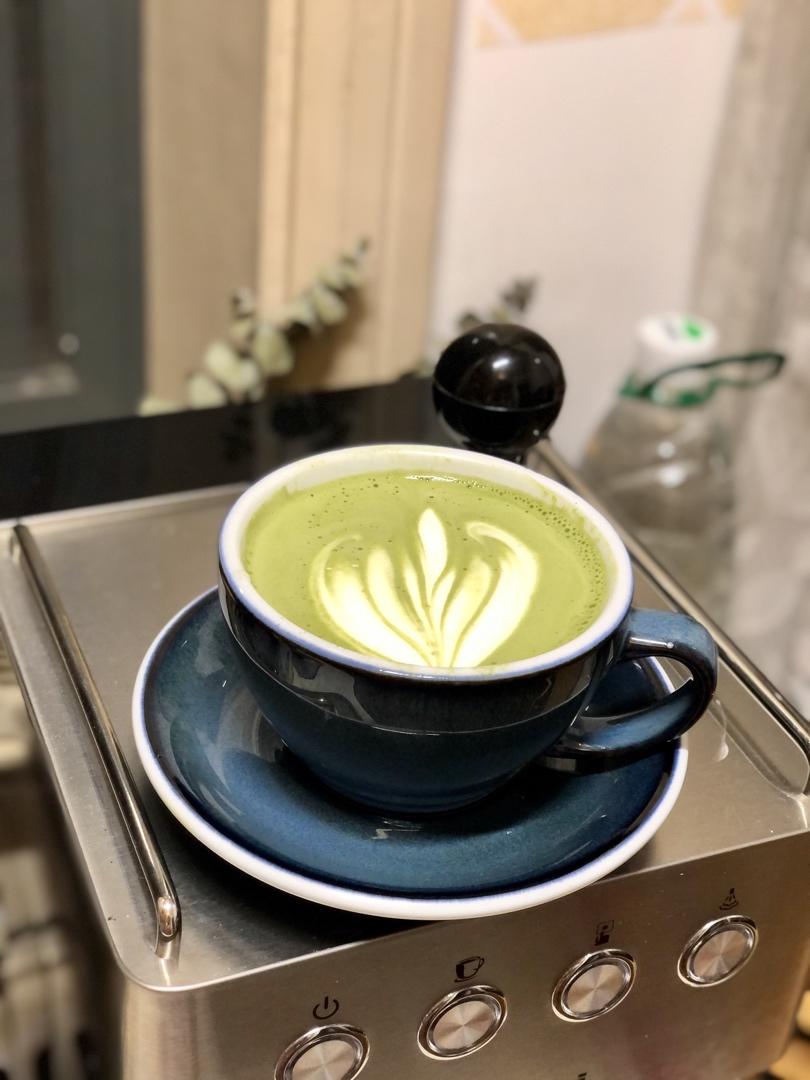 抹茶牛奶