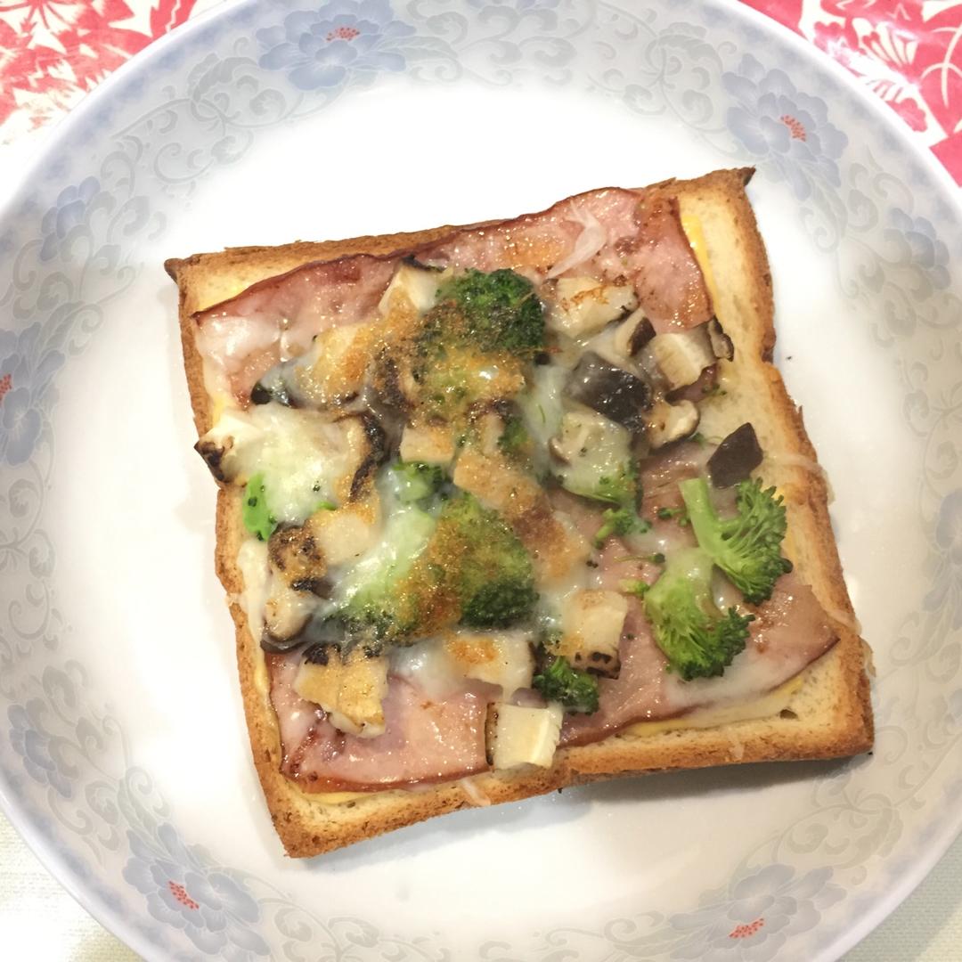 吐司培根小批萨