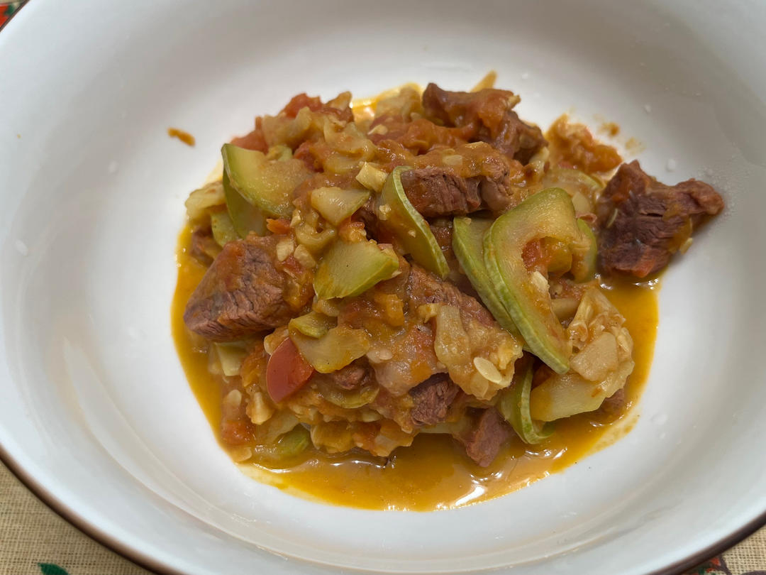 老丁的私房菜-番茄牛腩煲